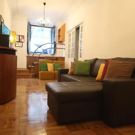Gasthuis Nautic M1 R2 - Classy & Cozy Double With Shared Bathroom In Marques Pombal Lissabon