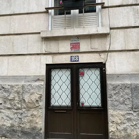 Pensionat Nautic M1 R2 - Classy & Cozy Double With Shared Bathroom In Marques Pombal 3*